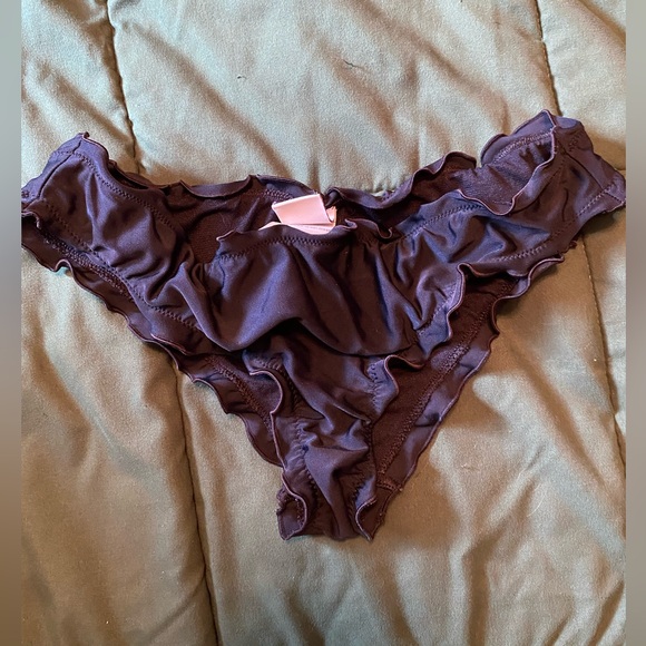 Hollister Other - Ruched Hollister Swim Bottoms